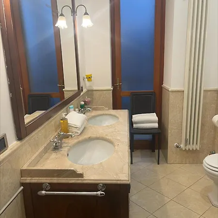 Apartahotel  Milán