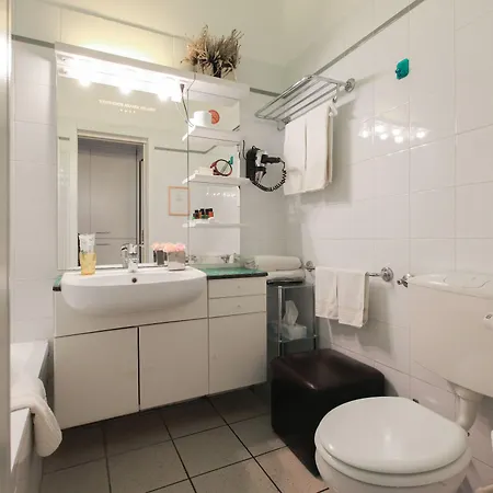  3* Milano